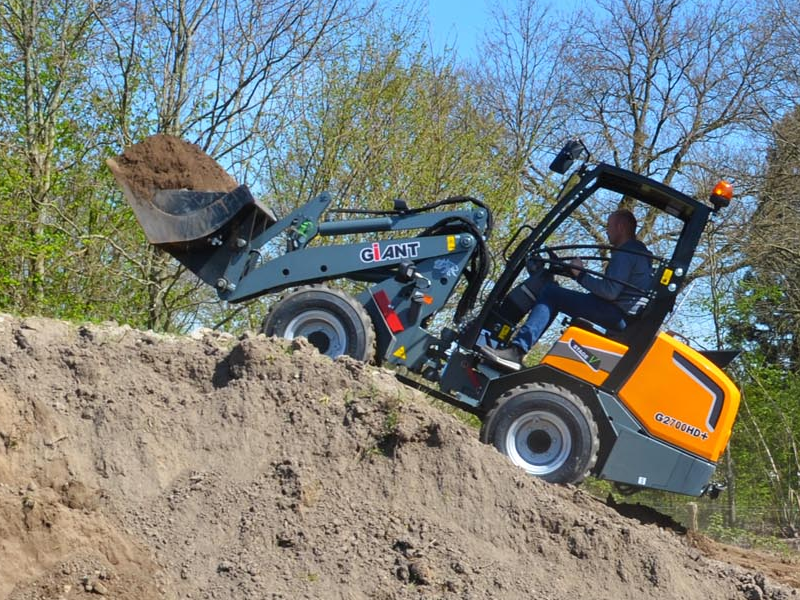 GIANT G2700 HD-PLUS-Wheel Loader