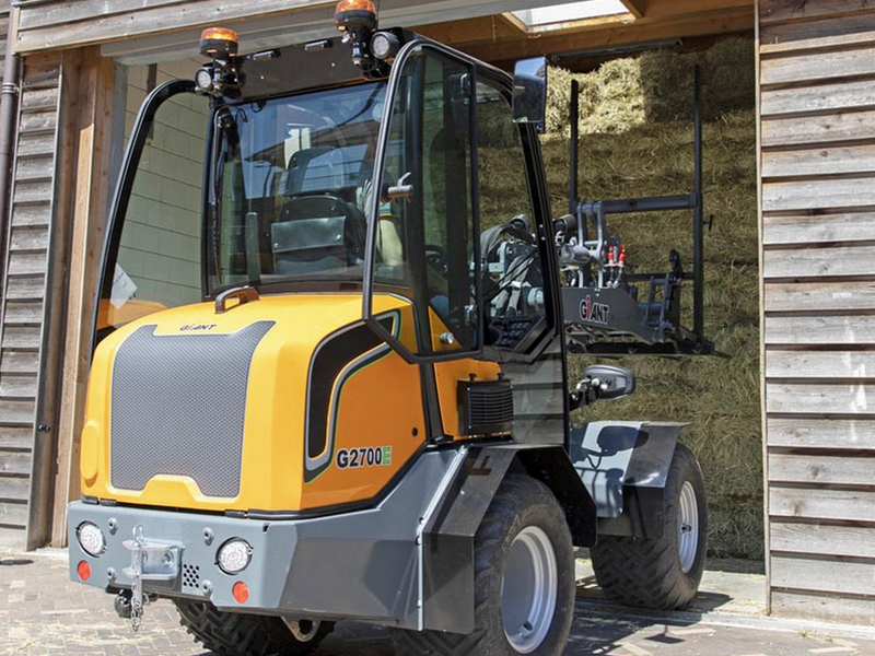 Lastikli Yükleyici-G2700E