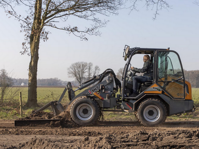 GIANT G3500 X-TRA - Wheel loader