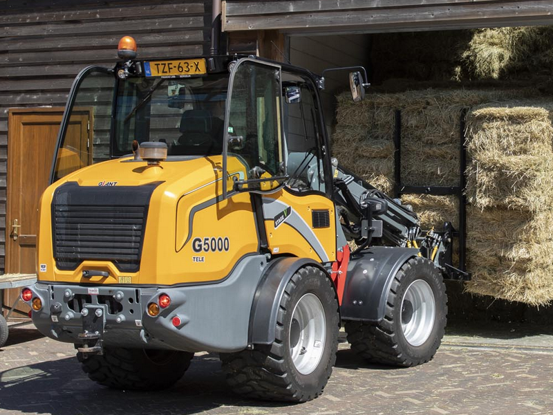 GIANT G5000 TELE-Wheel Loader 
