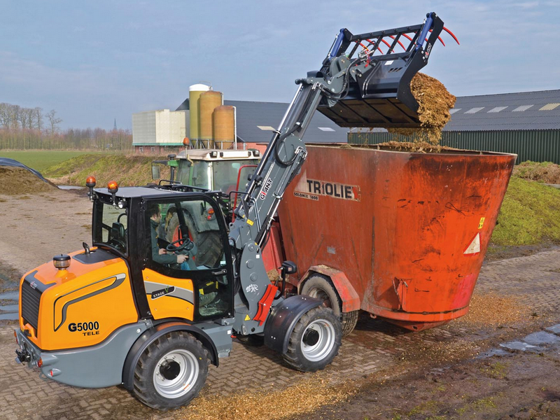GIANT G5000 TELE-Wheel Loader 